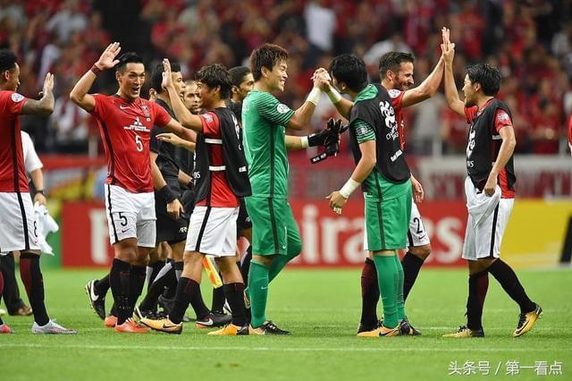 包含今晚广州队遗憾出局本菲卡围绕德国杯单刀错失，AC米兰豪取连胜备战亚冠都惊呆了的词条