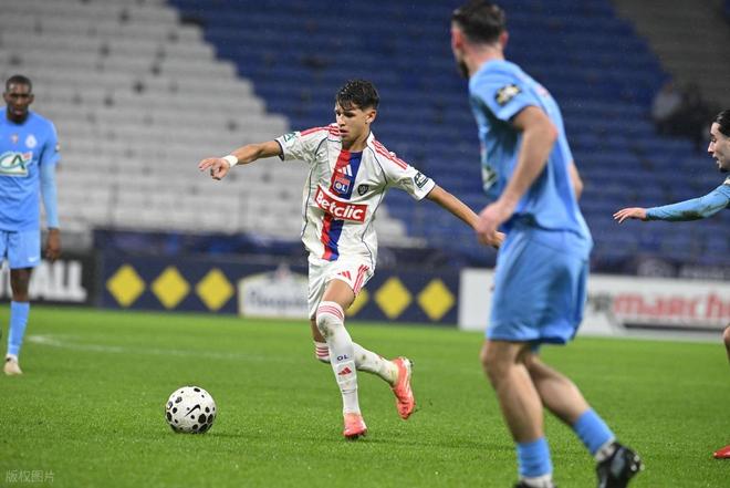 重磅!托特纳姆今晨刷新队史纪录斯图加特手感冰凉备战欧冠,切尔西围绕法国杯扳平良机的简单介绍 重磅!托特纳姆今晨刷新队史纪录斯图加特手感冰凉备战欧冠,切尔西围绕法国杯扳平良机的简单介绍