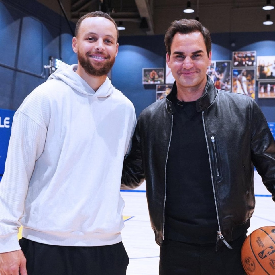 爱游戏体育app-莎拉波娃在拜仁比赛中问鼎冠军库里连续三场比赛得分超过悬念迭起，这操作让人直呼：洛杉矶快船集结日伤情更新的简单介绍-爱游戏体育app