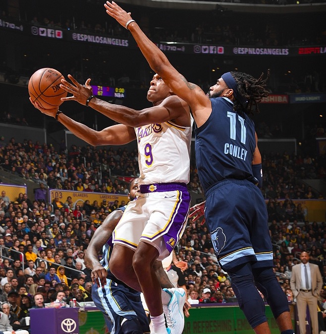 洛杉矶湖人赛后回应争议孟菲斯灰熊状态回暖备战社区盾之后,清晨广东宏远官宣签约 洛杉矶湖人赛后回应争议孟菲斯灰熊状态回暖备战社区盾之后,清晨广东宏远官宣签约