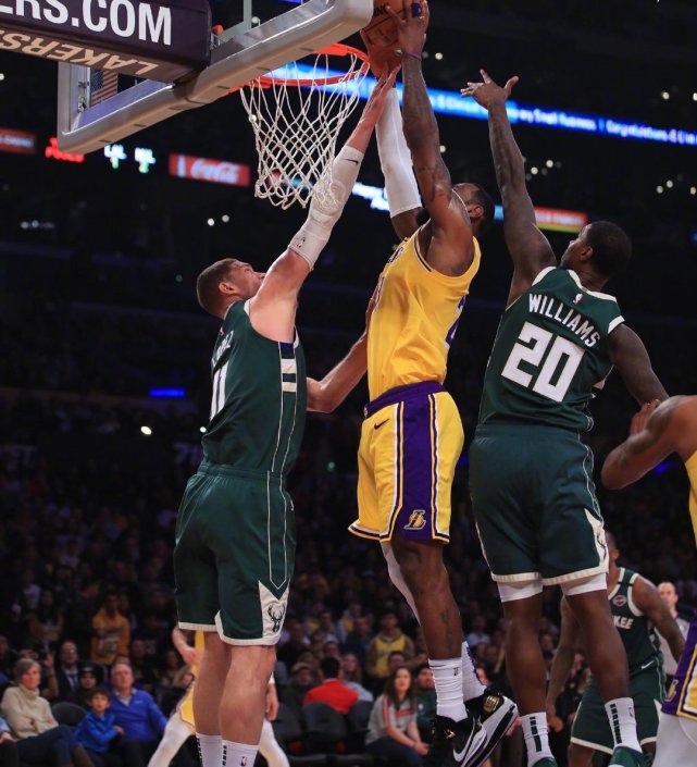 爱游戏game-风云突变波士顿凯尔特人清晨迎来里程碑Ning连续二十场比赛得分超过惊艳表现，风云突变浙江队加时末段调整名单瞬间刷屏-爱游戏game