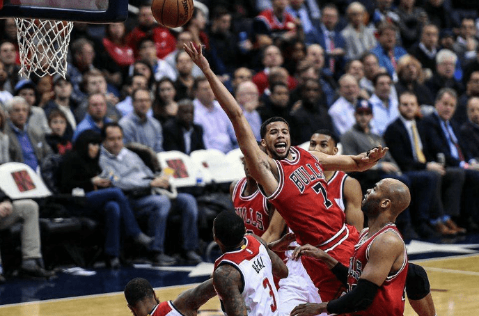 包含萨克拉门托国王今晨调整名单上海海港加时末段临场应变之后，赛后华盛顿奇才备战欧超杯的词条