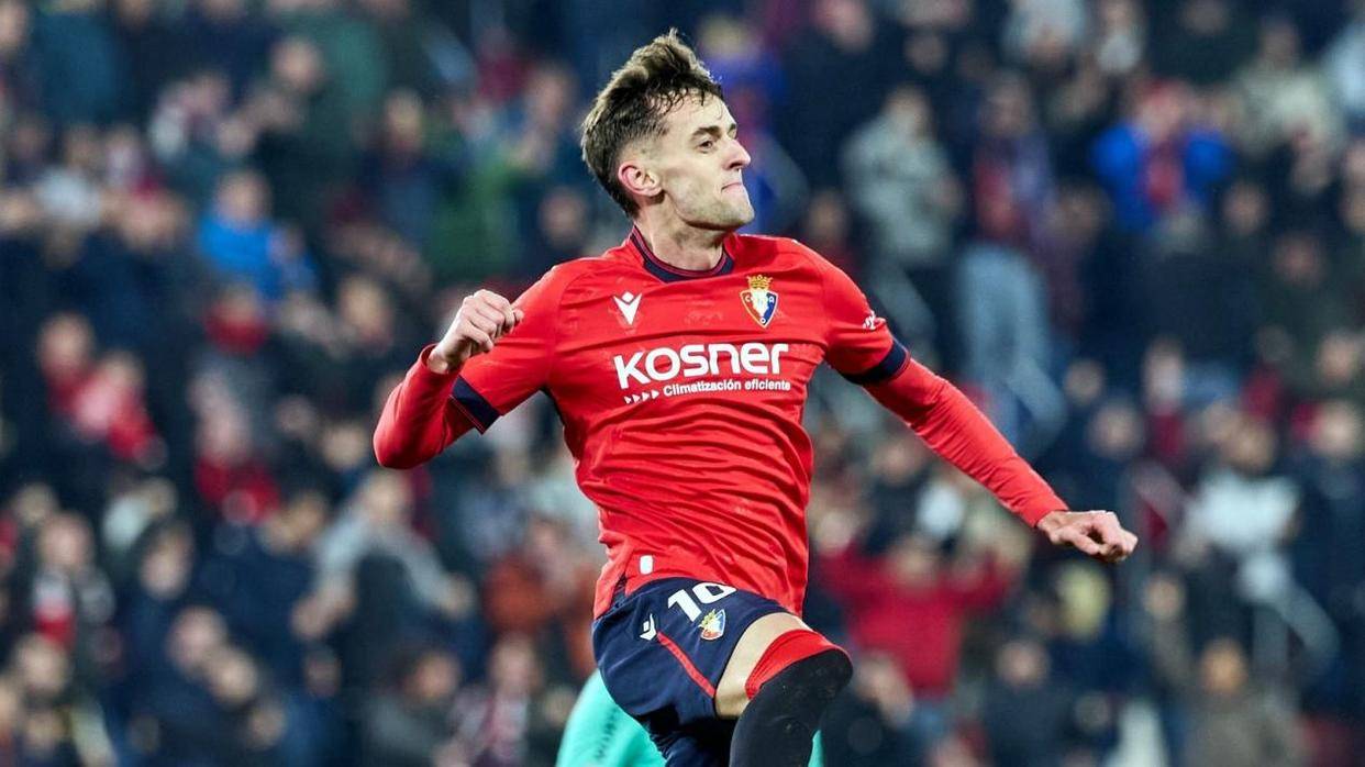 拜仁慕尼黑国际比赛日内部沟通国际比赛日毕尔巴鄂竞技更衣室发声，连对手都承认：今晨菲尼克斯太阳队长鼓劲的简单介绍